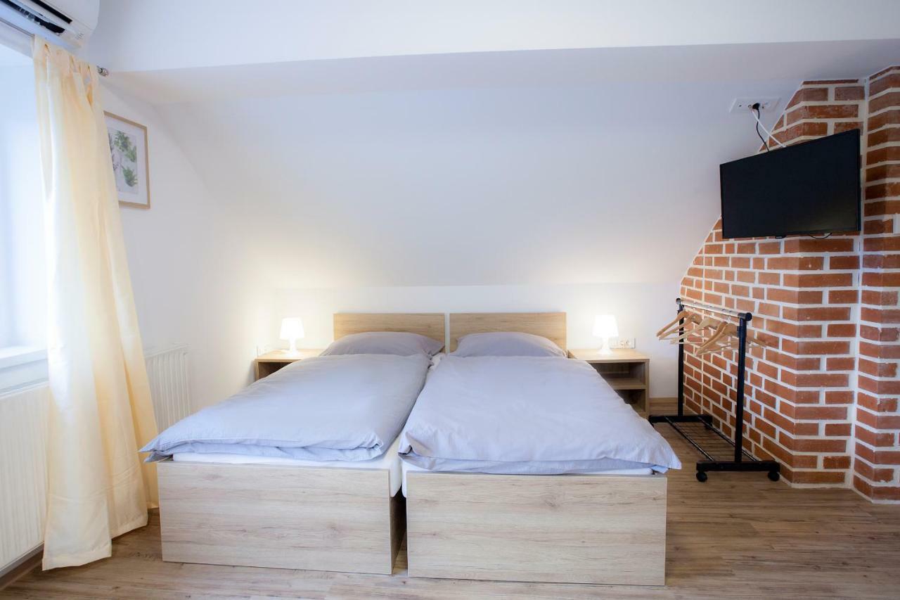 Apartments Razingar 9 Блед Екстериор снимка