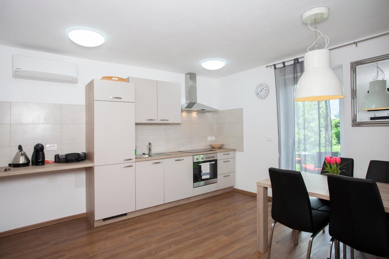 Apartments Razingar 9 Блед Екстериор снимка